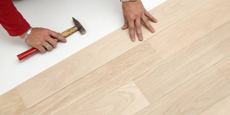 Revêtements luxueux par RTSUD 34 à Nîmes dans le Gard : Carrelage en céramique avec finitions impeccables