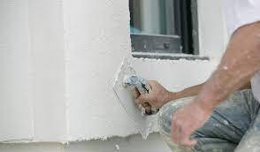 Ravalement de Peinture au m2 à Nîmes dans le Gard